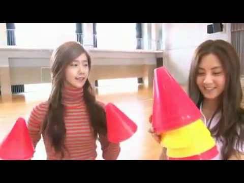 SNSD photo Book_Yoona Seohyun cut