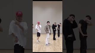 Download lagu [Wonwoo Focus] JXW 'Last night (Guitar by Park Juwon)' Dance Mirrored mp3