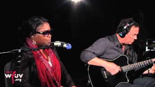 Shemekia Copeland - &quot;Mississippi Mud&quot; (Live at WFUV)