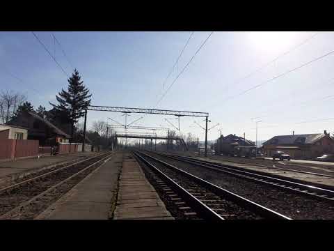 Trenul IR 1831 Galați-Iași-Cluj Napoca opreste in gara Dolhasca