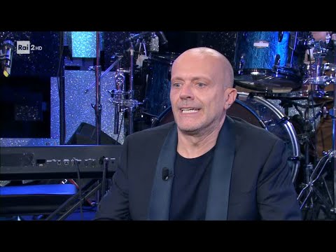 Lundini intervista Max Pezzali - Una pezza di Lundini 06/07/2021