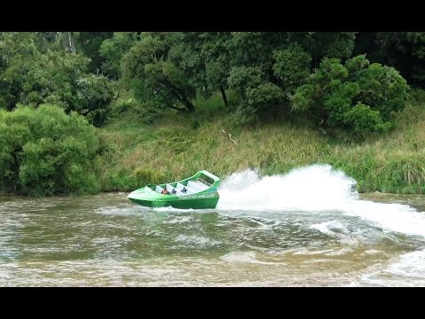 Jet boat on the Whanganui River with Forgotten World Adventures - 4K