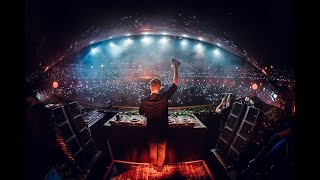Martin Garrix &amp; MOTi - Virus (LIVE Tomorrowland 2017)
