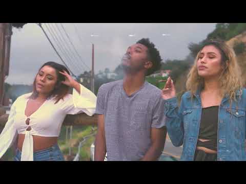 Frost Vegas - Mad Racks Freestyle (That's A Rack) Audio