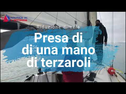 Scuola Vela - Prendere una mano di terzaroli