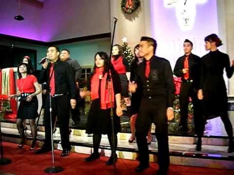 Rising Faith Choir sings 