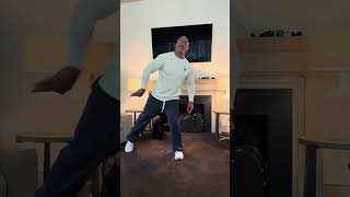 My little girl gave me 3 mins to learn this dance...