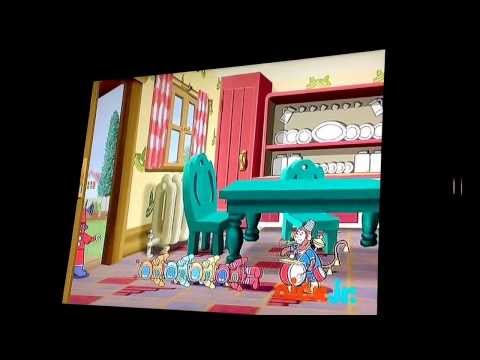 Max's Ultimate Dominos! I do not own this video I wanted to show it for entertainment only!