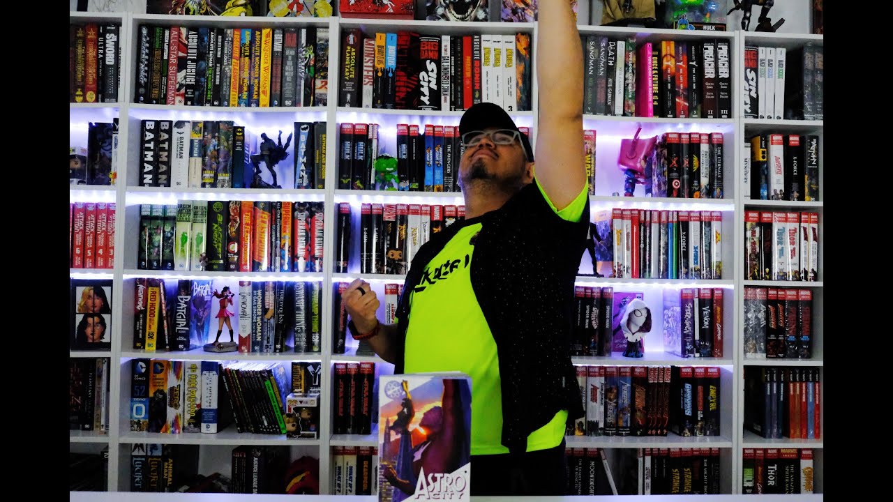 Astro city MetroBook TP Vol 1 First Look