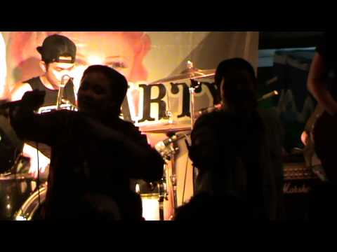 Nymphea feat Melanie Subono  - Mungkin