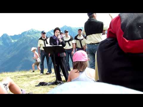 Maggio - Antonella Ruggiero & Coro Valle dei Laghi - 24.07.2010