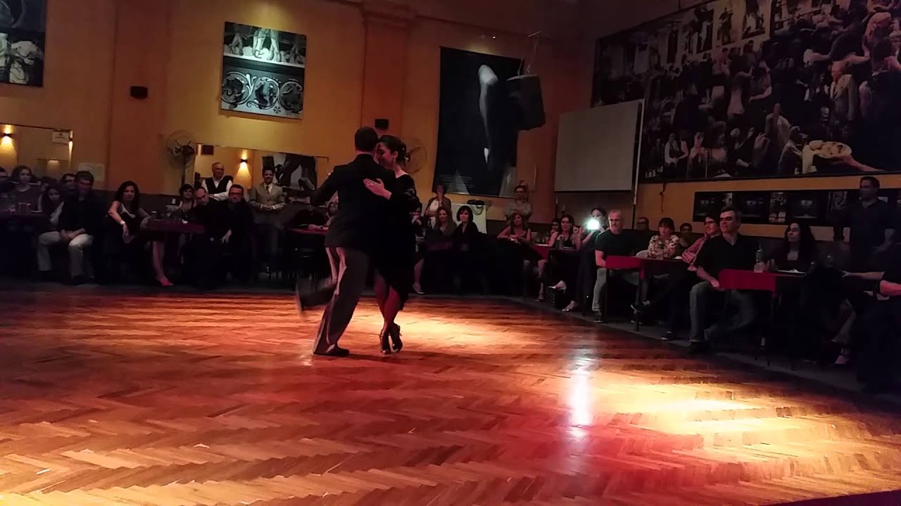 Video thumbnail for Con flauta y guitarra - Lucas Amejeiras y Yanina Bassi en Soho Tango