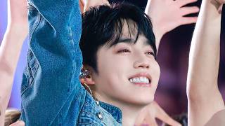 Download lagu 260404 - 260405 SEVENTEEN WORLD TOUR [NEW_] ENCORE ‘PRETTY WOMAN’ 세븐틴 에스쿱스 최승철 직캠 S.COUPS focus mp3