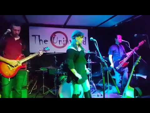 Shallow - The Uninvited - Live at the Dock Tavern