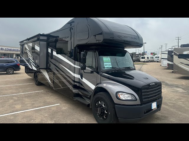 2025 Thor Inception 38FX Super C Motorhome in RVs & Motorhomes in Grande Prairie