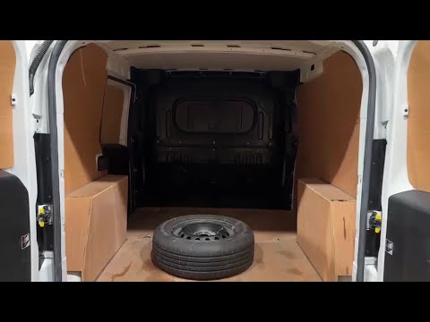 Fiat Doblo 6 SPEED MANUAL 1.6L DIESEL - PRICE IS E - Image 2