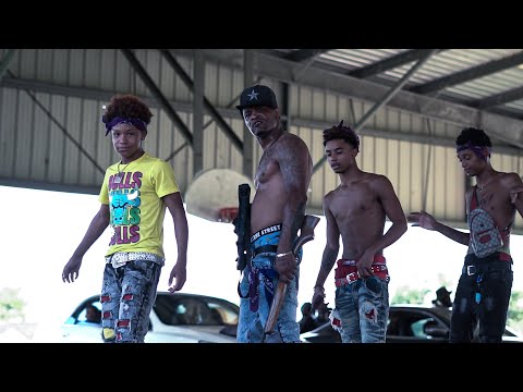 (HOW YOU LIVIN) DEEbandz ft. Unklepete [JayPFilms]