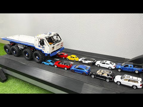 Big Truck & Small Cars Crashes on Treadmill - Lego Technic CRASH Test