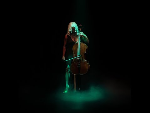 Kelsey Lu "let all the poisons that lurk in the mud seep out" - With Kelly Moran (Live)