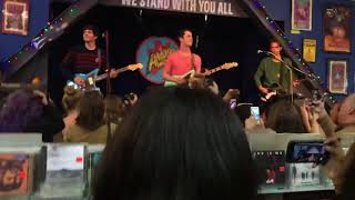 Wallows - Pictures of Girls (LIVE at Amoeba Music Hollywood)