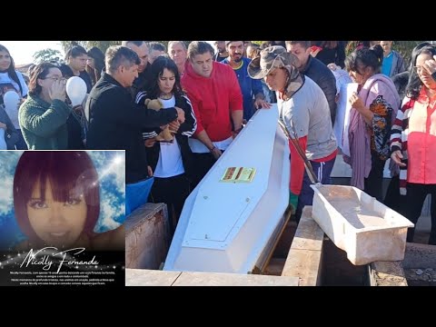 🚨 MOCOCA SE DESPEDE DE NICOLLY EM UM MOMENTO DE PROFUNDA EMOÇÃO 🚨Neste momento acontece o enterro 