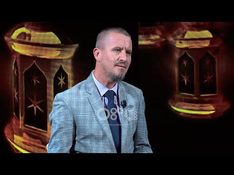 Hoxhë Ahmed Kalaja: Adhurimet në islam e kanë çështjen e disiplinës, namazi kontakt direkt me Zotin