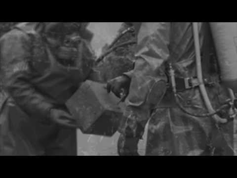 ARtroniks - Stay (HD Dubstep Video)