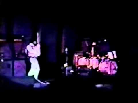 Jimi Hendrix Experience playing Voodoo Child on Sept. 14, 1968 - Hollywood Bowl