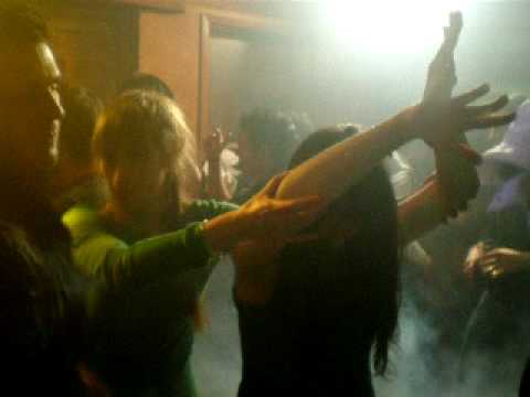 Parrampa pa pa pa (pa pa pa pa) parra pa pa.....