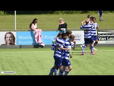 Oliveo 2 - FC 's-Gravenzande 2 voetbal in Pijnacker