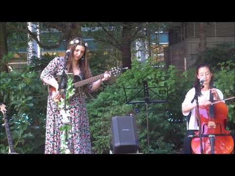 Daisy Chute with Midori Jaeger - Lion Eyes @ Canada Square, Canary Wharf, London 30/07/20