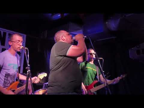 Union Thugs - Le Train - Live at Cirque Electrique (Paris, FR)