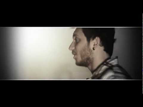 Anıl Piyancı-Uğraş Benimle (Video Klip)