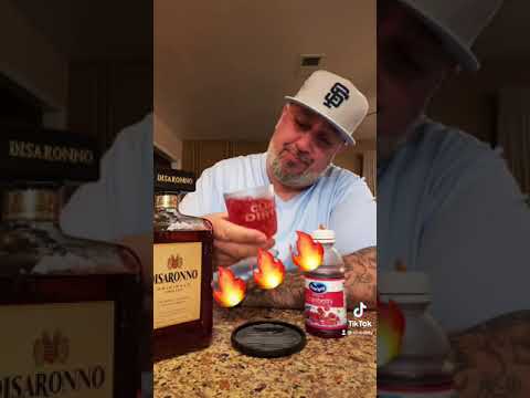 Disaronno + Cranberry