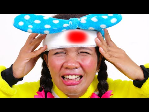 Paramedic Help Song | Nursery Rhymes & Kids Song