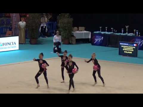 National ensemble 10 11 ans Orléans ballons Nîmes mai17