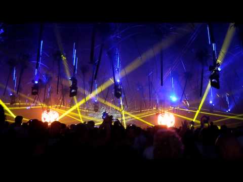 Tommy Trash plays Calvin Harris - C.U.B.A @ Tomorrowland 2014
