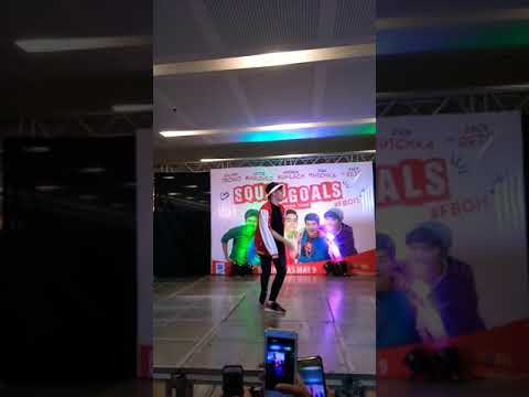 KNKLG by JULIAN TRONO at SM CITY TARLAC (#Fbois Squad Goals)