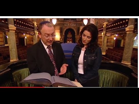 download lagu mp3 mp4 Nigella Lawson Ancestry, download lagu Nigella Lawson Ancestry gratis, unduh video klip Nigella Lawson Ancestry