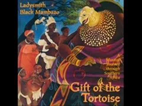 Ladysmith Black Mambazo - The Lion Sleeps Tonight