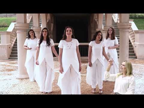 Clipe da Música MEU BARQUINHO com tradução em LIBRAS por QUERUBINS VOICES e LARISSA BARBOSA