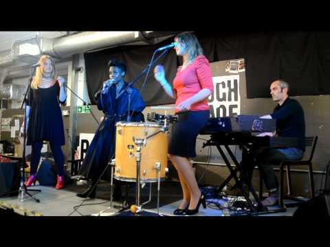 Uncovered QOTSA (Live at Rough Trade East) - 3's and 7's (feat. Skye)