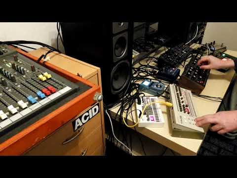 Techno Thursday 24102019 tr09 / volcasample / dfam / modeld