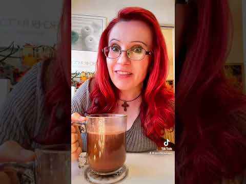 Taste testing Swiss Miss Dark Chocolate Hot Cocoa! 🍫☕️
