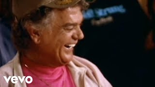 Conway Twitty ft. Sam Moore - Rainy Night In Georgia (Official Video)