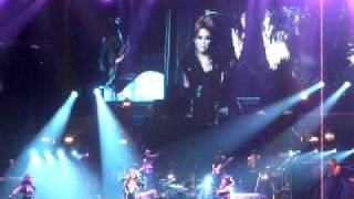 Gypsy Heart Tour  Melbourne - Can't Be Tamed Performance - 24/06/11