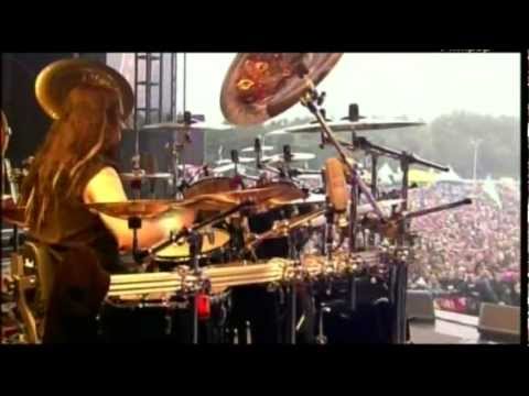 Korn ft. Joey Jordison - Evolution [HQ] (Live at Pinkpop 2007)