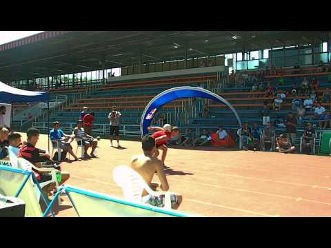 McPro vs. Andrew Henderson - Top 32 Battle | SUPER BALL 2013