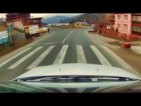 pe drum Poiana Largului - statiunea Durau (Ceahlau) 2014