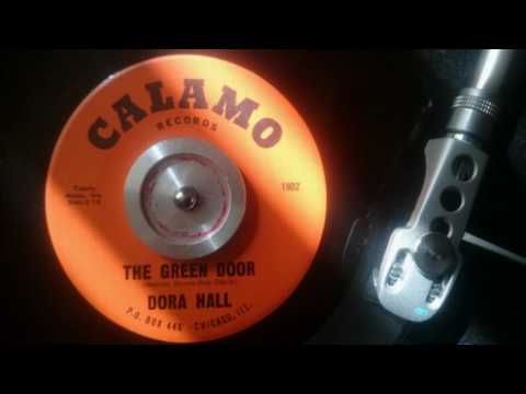 Dora Hall - Green Door (Calamo Records 1902)